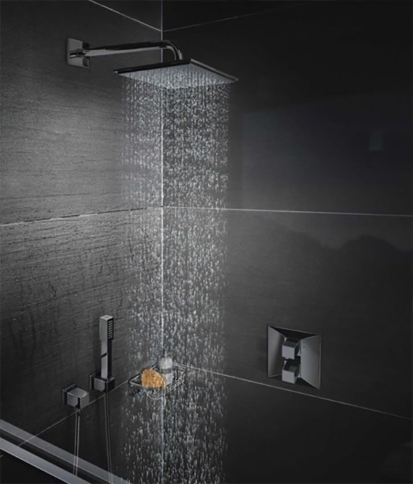 Встроенный тропический душ для ванной фото